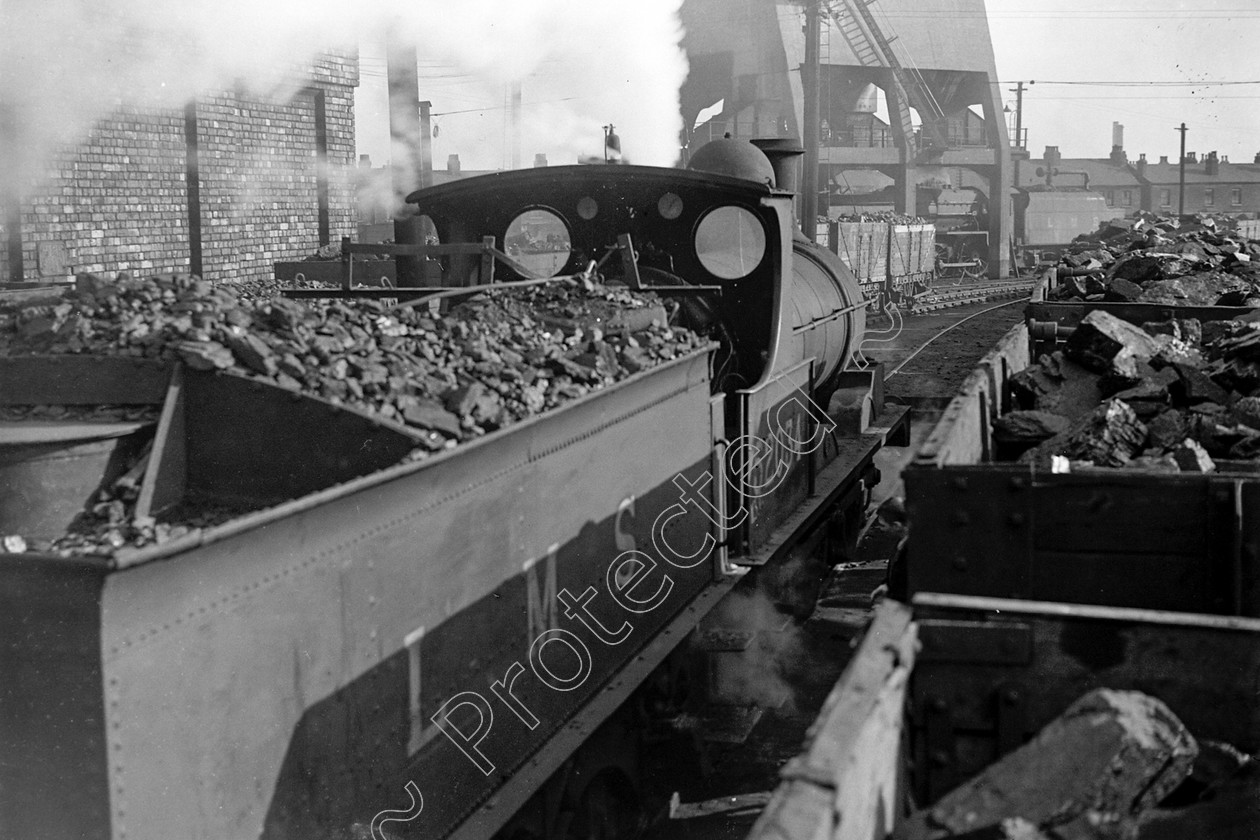 WD0857 
 ENGINE CLASS: Lancashire and Yorkshire ENGINE NUMBER: 52034 LOCATION: Patricroft DATE: 03 September 1948 COMMENTS: 
 Keywords: 03 September 1948, 52034, Cooperline, Lancashire and Yorkshire, Patricroft, Steam, WD Cooper, locomotives, railway photography, trains