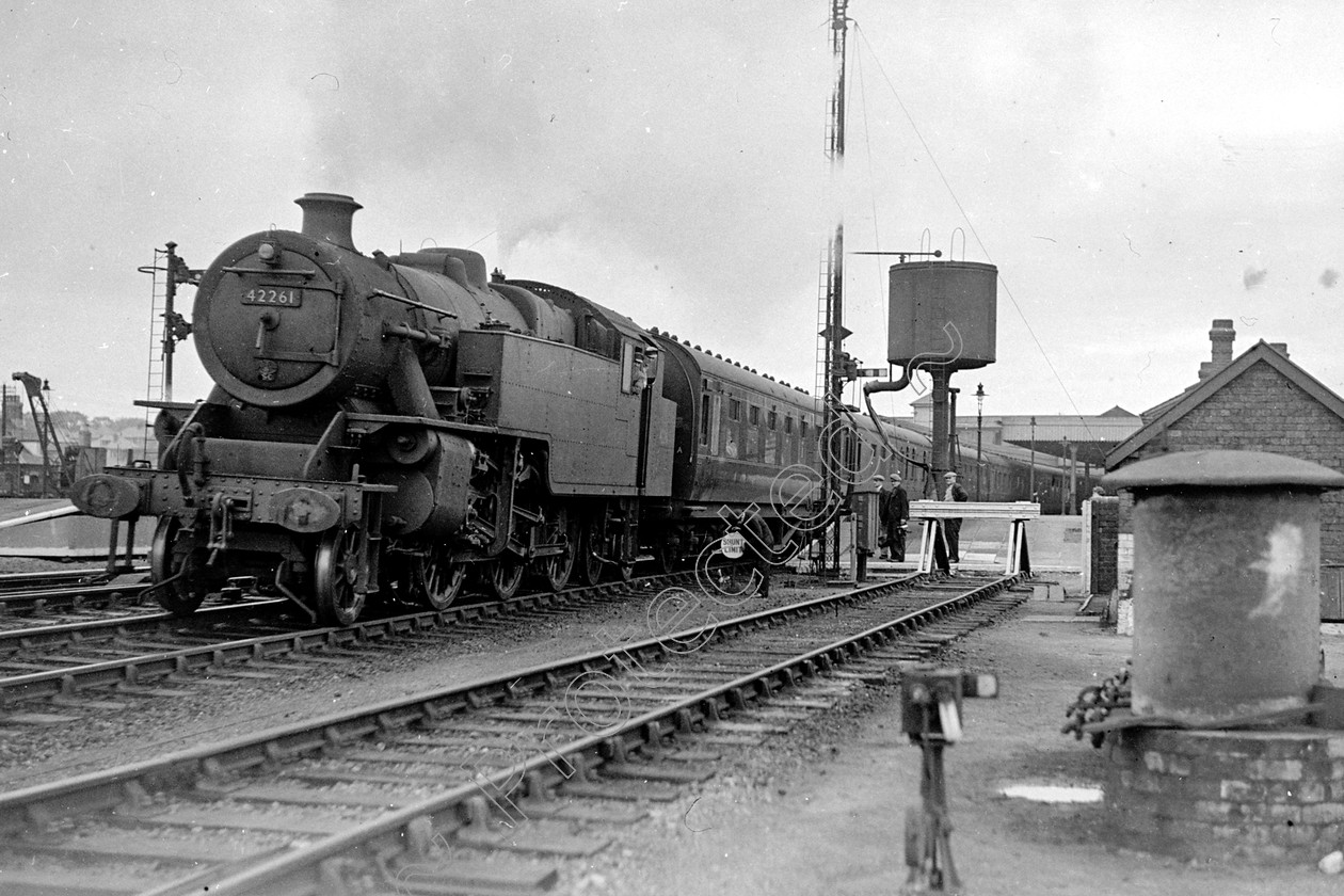 WD1019 
 ENGINE CLASS: 2-6-4 Tanks ENGINE NUMBER: 42261 LOCATION: Llandudno junction DATE: 00.05.1950 COMMENTS: 
 Keywords: 00.05.1950, 2-6-4 Tanks, 42261, Cooperline, Llandudno Junction, Steam, WD Cooper, locomotives, railway photography, trains