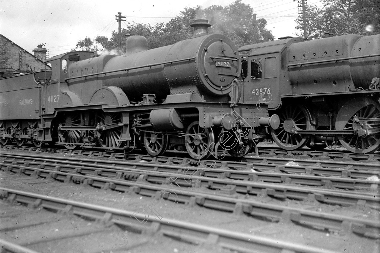 WD0516 
 ENGINE CLASS: Midland Compounds ENGINE NUMBER: 41127 LOCATION: Dumfries DATE: 09 August 1950 COMMENTS: 
 Keywords: 09 August 1950, 41127, Cooperline, Dumfries, Midland Compounds, Steam, WD Cooper, locomotives, railway photography, trains