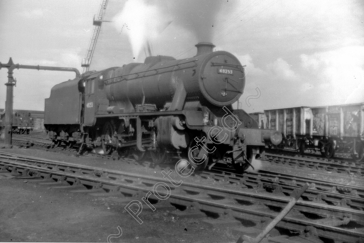 WD2022 
 ENGINE CLASS: Stanier Class 8 2-8-0 ENGINE NUMBER: 48253 LOCATION: Patricroft DATE: 24 July 1963 COMMENTS: 
 Keywords: 24 July 1963, 48253, Cooperline, Patricroft, Stanier Class 8 2-8-0, Steam, WD Cooper, locomotives, railway photography, trains