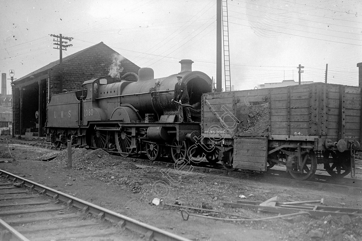 WD0527 
 ENGINE CLASS: Midland Compounds ENGINE NUMBER: 1080 LOCATION: Lancaster Shed DATE: 05 August 1948 COMMENTS: 
 Keywords: 05 August 1948, 1080, Cooperline, Lancaster Shed, Midland Compounds, Steam, WD Cooper, locomotives, railway photography, trains