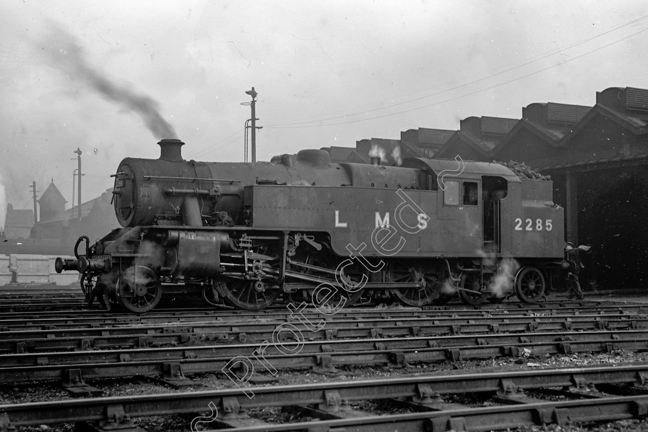 WD1023 
 ENGINE CLASS: 2-6-4 Tanks ENGINE NUMBER: 2285 LOCATION: Newton Heath DATE: 01 June 1948 COMMENTS: 
 Keywords: 01 June 1948, 2-6-4 Tanks, 2285, Cooperline, Newton Heath, Steam, WD Cooper, locomotives, railway photography, trains