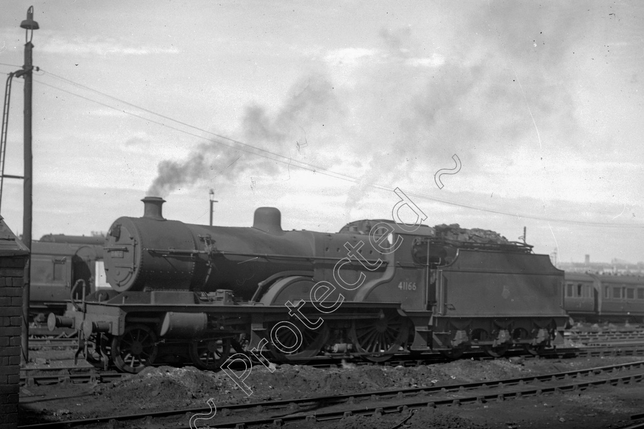 WD0542 
 ENGINE CLASS: Midland Compounds ENGINE NUMBER: 41166 LOCATION: Edgehill DATE: 02 September 1951 COMMENTS: 
 Keywords: 02 September 1951, 41166, Cooperline, Edgehill, Midland Compounds, Steam, WD Cooper, locomotives, railway photography, trains