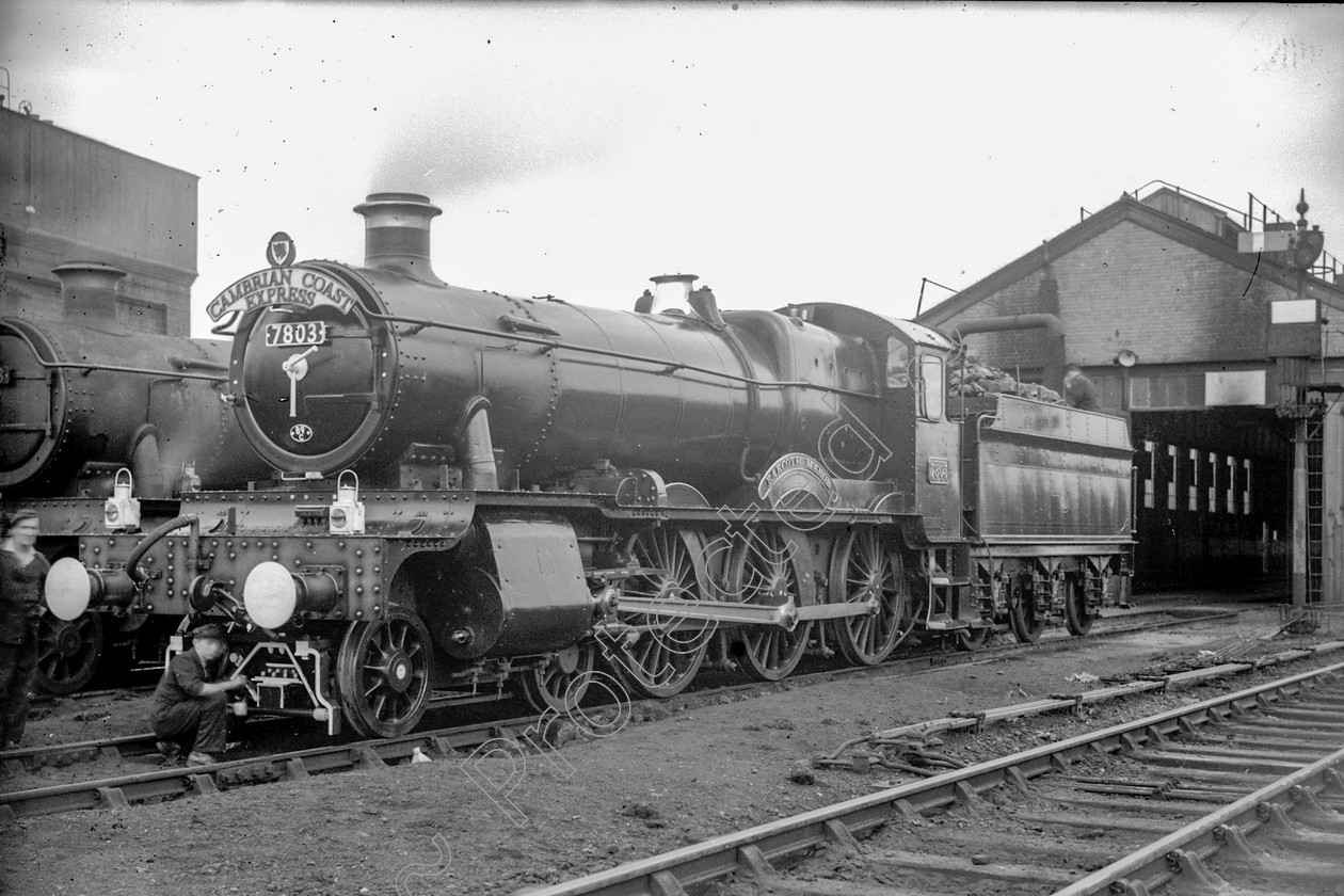 WD2828 
 ENGINE CLASS: GWR ENGINE NUMBER: 7803 LOCATION: Aberystwyth DATE: 22 September 1961 COMMENTS: 
 Keywords: 22 September 1961, 7803, Aberystwyth, Cooperline, GWR, Steam, WD Cooper, locomotives, railway photography, trains