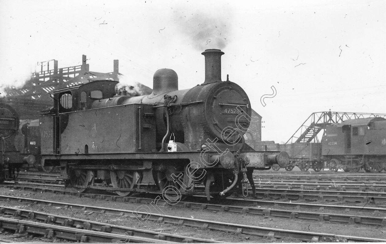 WD1360 
 ENGINE CLASS: 0-6-0 Tanks (Jinty) ENGINE NUMBER: 47528 LOCATION: Longsight DATE: 10 October 1951 COMMENTS: 
 Keywords: 0-6-0 Tanks (Jinty), 10 October 1951, 47528, Cooperline, Longsight, Steam, WD Cooper, locomotives, railway photography, trains