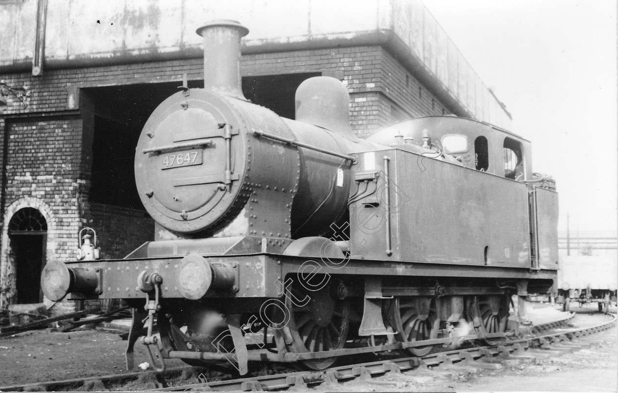 WD1366 
 ENGINE CLASS: 0-6-0 Tanks (Jinty) ENGINE NUMBER: 47647 LOCATION: Patricroft DATE: 07 November 1964 COMMENTS: 
 Keywords: 0-6-0 Tanks (Jinty), 07 November 1964, 47647, Cooperline, Patricroft, Steam, WD Cooper, locomotives, railway photography, trains