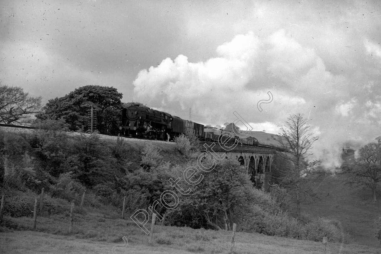 WD2668 
 ENGINE CLASS: BR Class 9 ENGINE NUMBER: 92158 LOCATION: Grayrigg DATE: 20 May 1966 COMMENTS: 
 Keywords: 20 May 1966, 92158, BR Class 9, Cooperline, Grayrigg, Steam, WD Cooper, locomotives, railway photography, trains