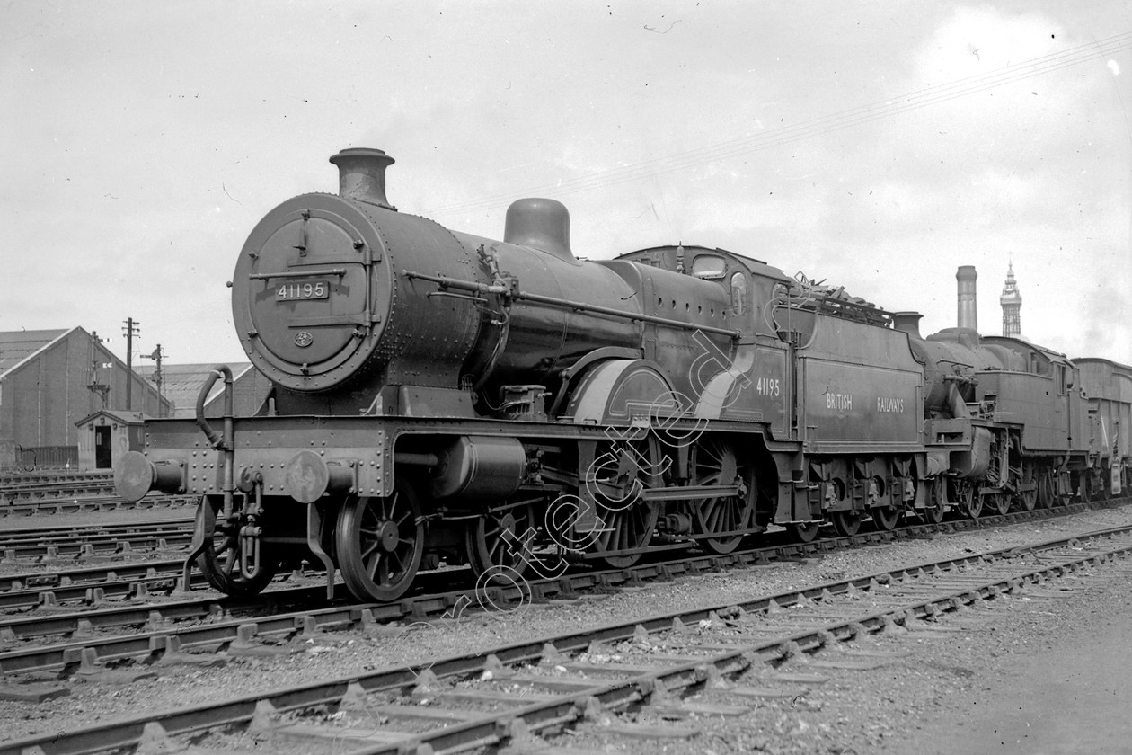 WD0512 
 ENGINE CLASS: Midland Compounds ENGINE NUMBER: 41195 LOCATION: Blackpool DATE: 05 June 1949 COMMENTS: 
 Keywords: 05 June 1949, 41195, Blackpool, Cooperline, Midland Compounds, Steam, WD Cooper, locomotives, railway photography, trains