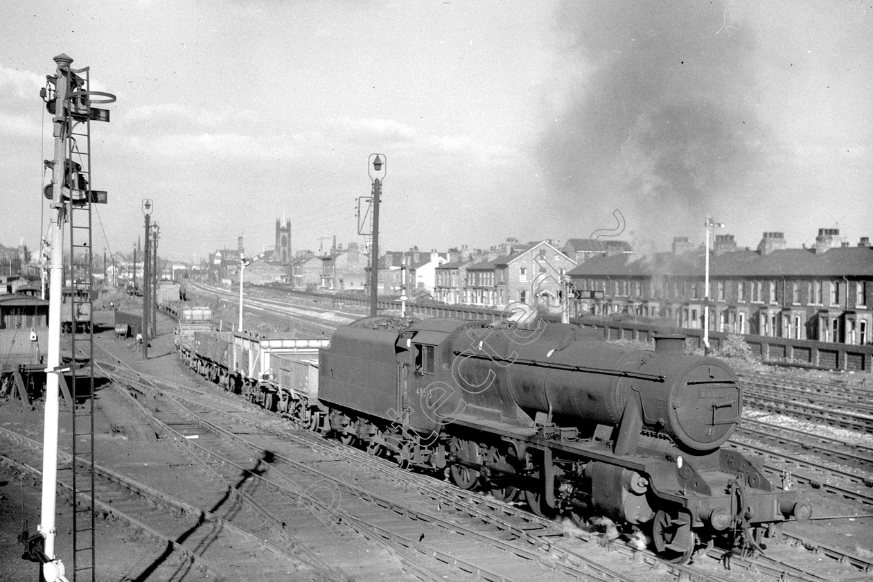 WD2055 
 ENGINE CLASS: Stanier Class 8 2-8-0 ENGINE NUMBER: 48515 LOCATION: Patricroft DATE: 04 July 1964 COMMENTS: 
 Keywords: 04 July 1964, 48515, Cooperline, Patricroft, Stanier Class 8 2-8-0, Steam, WD Cooper, locomotives, railway photography, trains