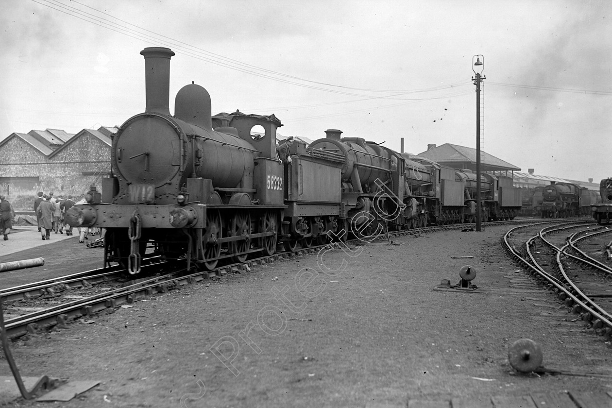 WD0940 
 ENGINE CLASS: L.N.W.R. ENGINE NUMBER: 58332 LOCATION: Crewe DATE: 00.07.1949 COMMENTS: 
 Keywords: 00.07.1949, 58332, Cooperline, Crewe, L.N.W.R., Steam, WD Cooper, locomotives, railway photography, trains