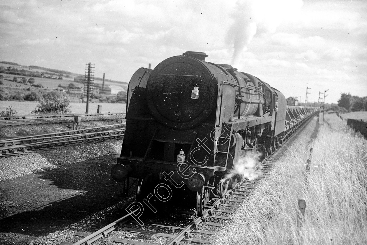 WD2658 
 ENGINE CLASS: BR Class 9 ENGINE NUMBER: 92123 LOCATION: Standish DATE: 03 August 1965 COMMENTS: 
 Keywords: 03 August 1965, 92123, BR Class 9, Cooperline, Standish, Steam, WD Cooper, locomotives, railway photography, trains