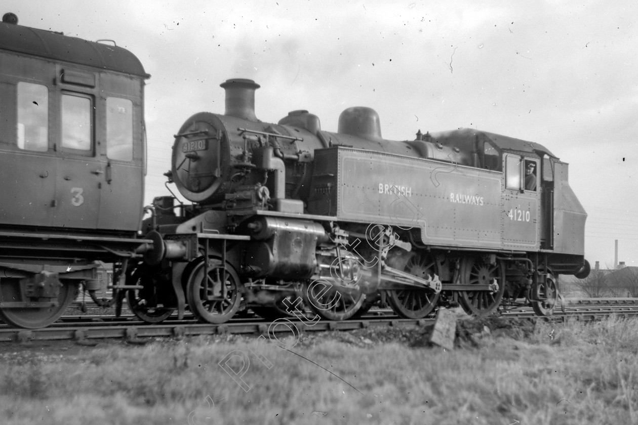 WD0586 
 ENGINE CLASS: 2-6-2 Tanks Stanier and Ivatt ENGINE NUMBER: 41210 LOCATION: DATE: COMMENTS: 
 Keywords: 2-6-2 Tanks Stanier and Ivatt, 41210, Cooperline, Steam, WD Cooper, locomotives, railway photography, trains