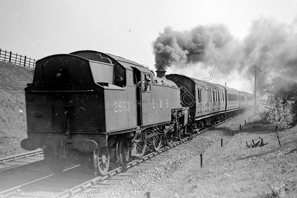 WD1064 
 ENGINE CLASS: 2-6-4 Tanks ENGINE NUMBER: 2563 LOCATION: Ellenbrook DATE: COMMENTS: 
 Keywords: 2-6-4 Tanks, 2563, Cooperline, Ellenbrook, Steam, WD Cooper, locomotives, railway photography, trains