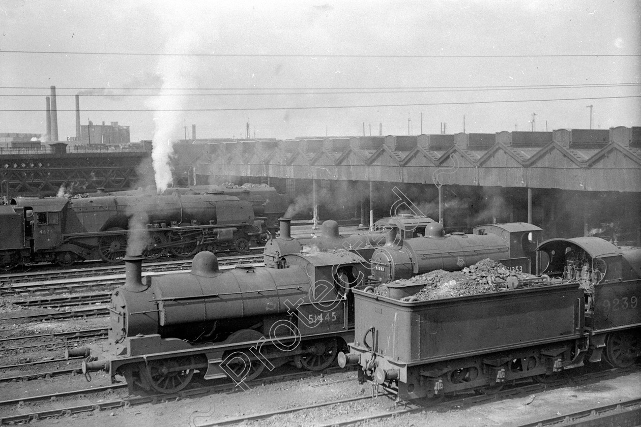 WD2755 
 ENGINE CLASS: Motive Power depots and cranes ENGINE NUMBER: LOCATION: Edgehill DATE: 12 July 1950 COMMENTS: 
 Keywords: 12 July 1950, Cooperline, Edgehill, Motive Power depots and cranes, Steam, WD Cooper, locomotives, railway photography, trains