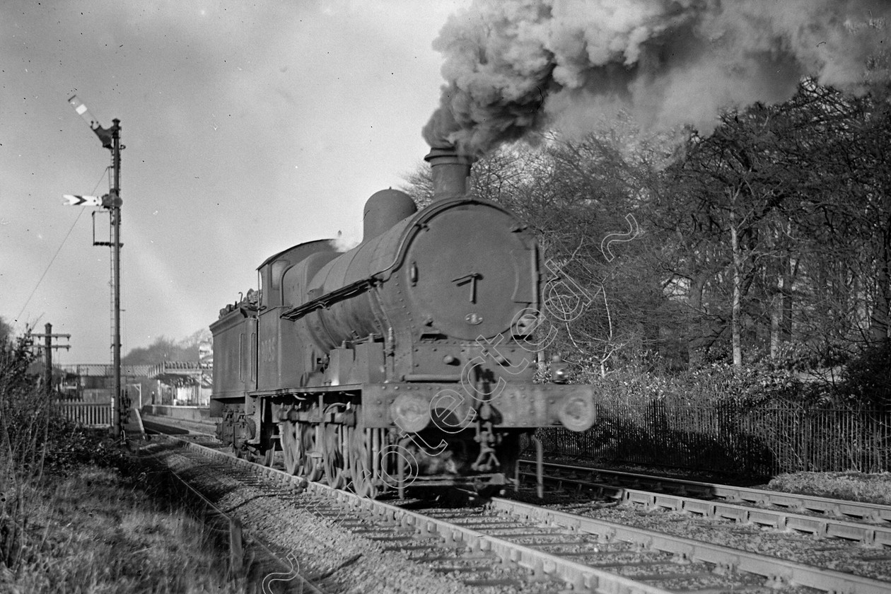 WD0901 
 ENGINE CLASS: L.N.W.R. ENGINE NUMBER: 9085 LOCATION: Worsley DATE: COMMENTS: 
 Keywords: 9085, Cooperline, L.N.W.R., Steam, WD Cooper, Worsley, locomotives, railway photography, trains