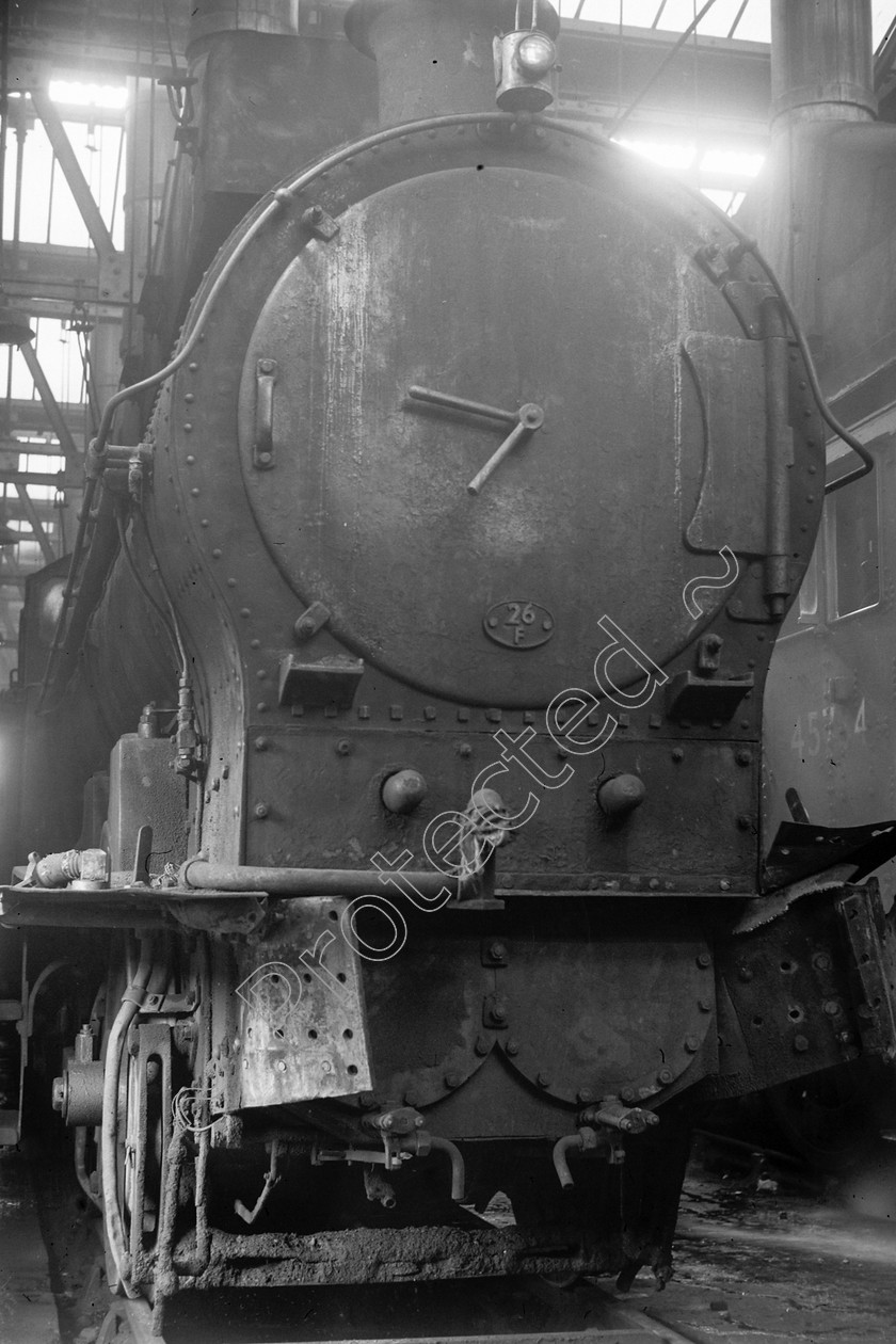 WD0961 
 ENGINE CLASS: L.N.W.R. ENGINE NUMBER: 49087 LOCATION: Patricroft DATE: 02 December 1960 COMMENTS: 
 Keywords: 02 December 1960, 49087, Cooperline, L.N.W.R., Patricroft, Steam, WD Cooper, locomotives, railway photography, trains