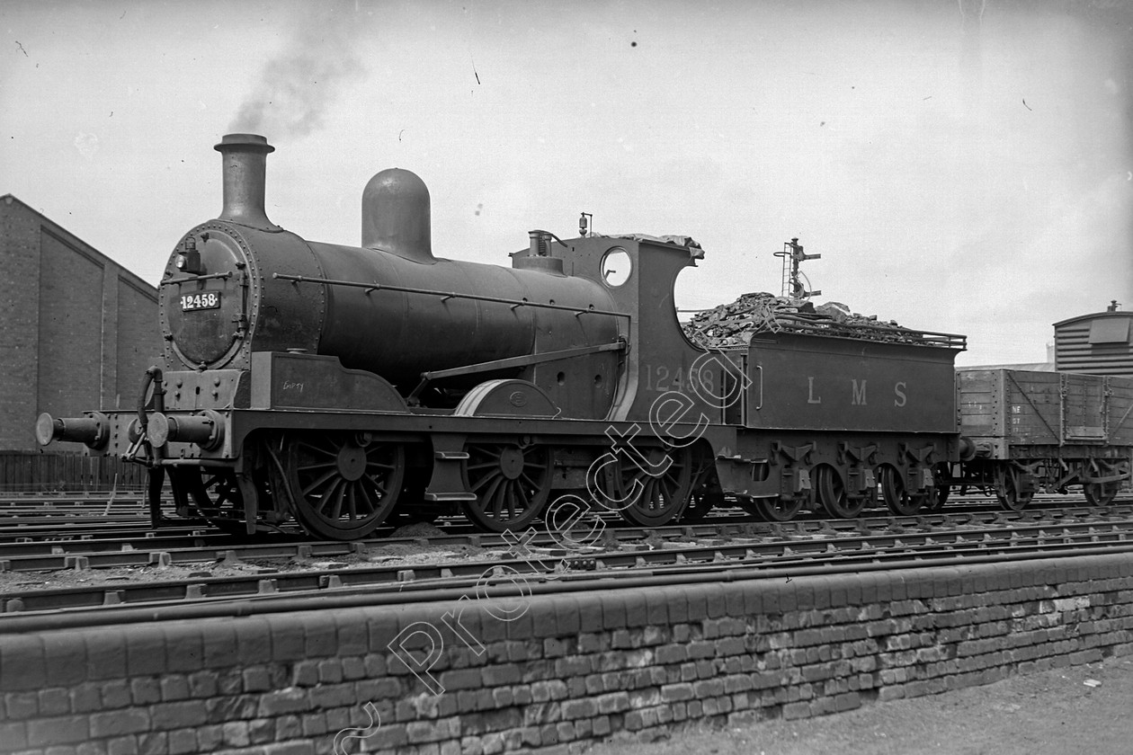 WD0827 
 ENGINE CLASS: Lancashire and Yorkshire ENGINE NUMBER: 12458 LOCATION: Blackpool DATE: 05 June 1949 COMMENTS: 
 Keywords: 05 June 1949, 12458, Blackpool, Cooperline, Lancashire and Yorkshire, Steam, WD Cooper, locomotives, railway photography, trains