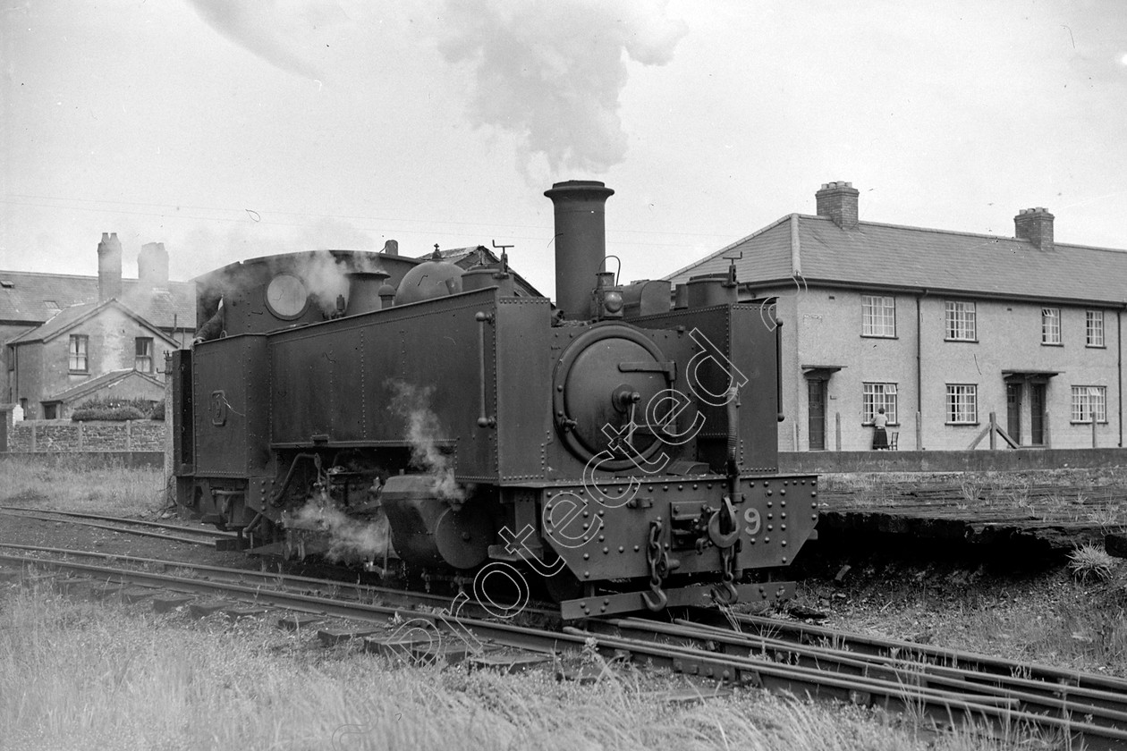 WD2854 
 ENGINE CLASS: GWR ENGINE NUMBER: 9 LOCATION: Vale of Rheidol DATE: COMMENTS: 
 Keywords: 9, Cooperline, GWR, Steam, Vale of Rheidol, WD Cooper, locomotives, railway photography, trains